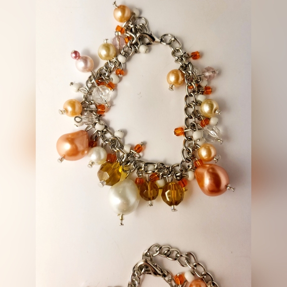 8-Piece Set Pearl Necklace, Ring, Earrings and Bracelet Ensemble - Picture 6 of 10